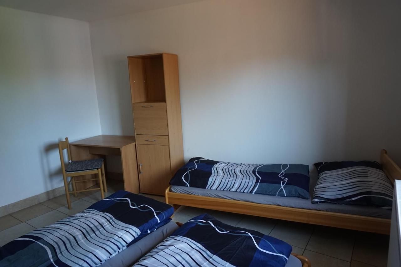 Mlyn-Osvracin Apartment Luaran gambar