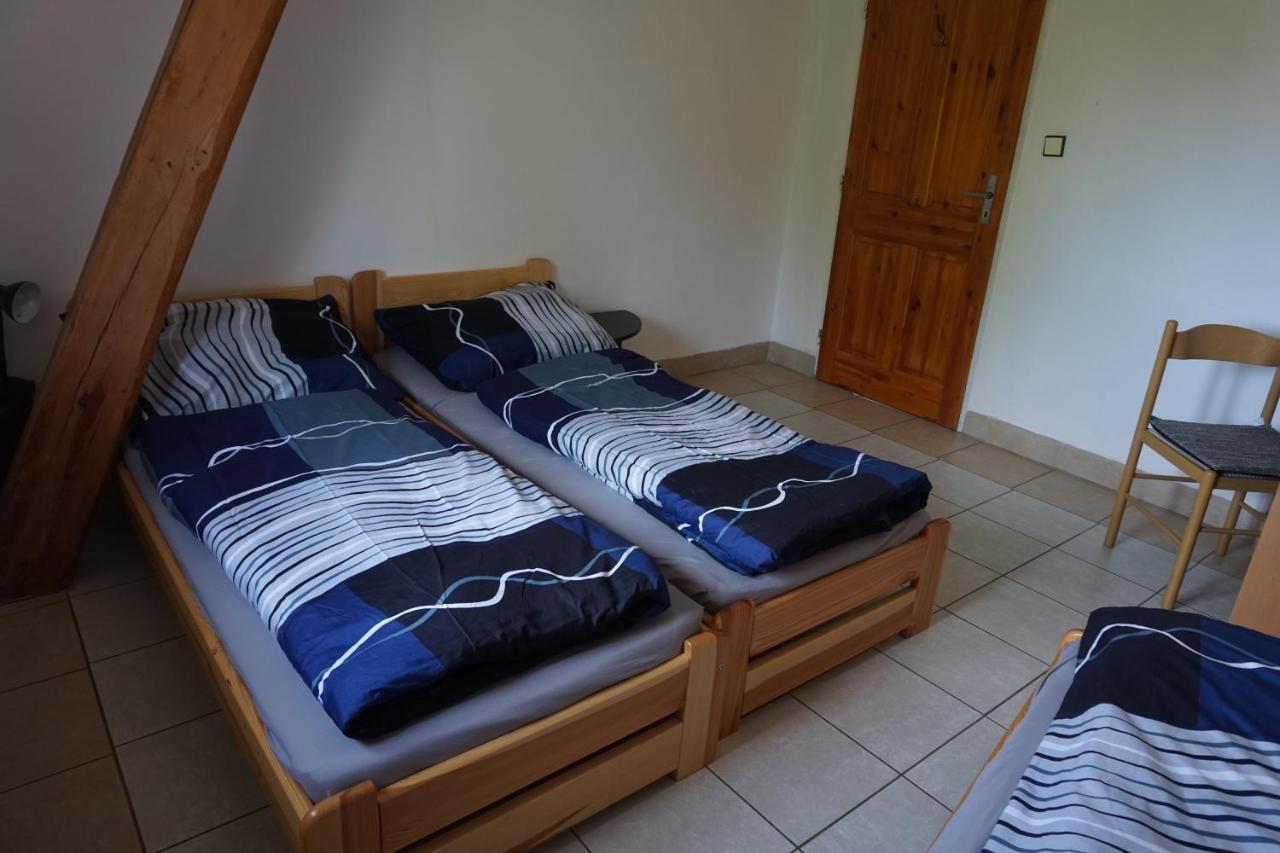 Mlyn-Osvracin Apartment Luaran gambar